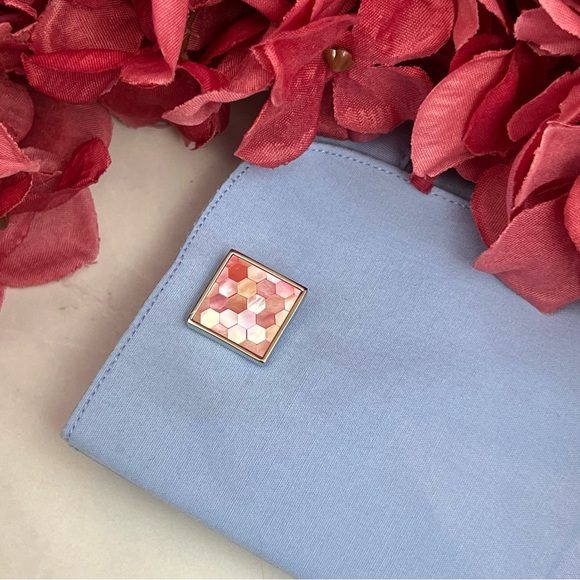 Elegant Pink Mother of Pearl Mosaic Cufflinks - Picture 15 of 17